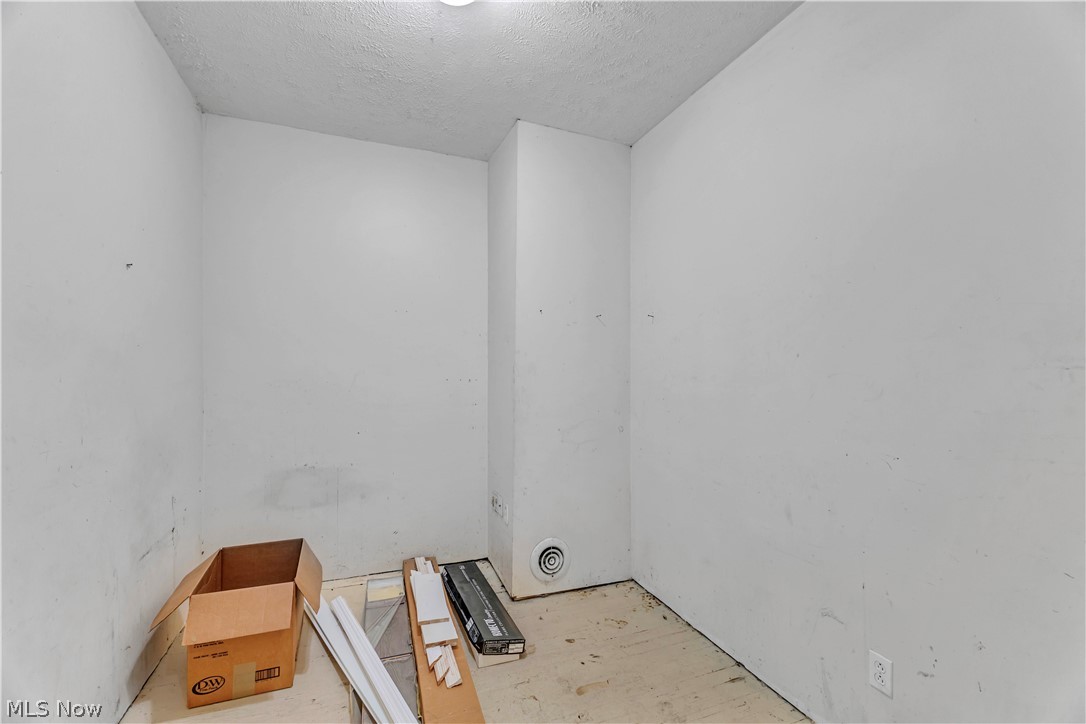 104 High Street Property Photo 15