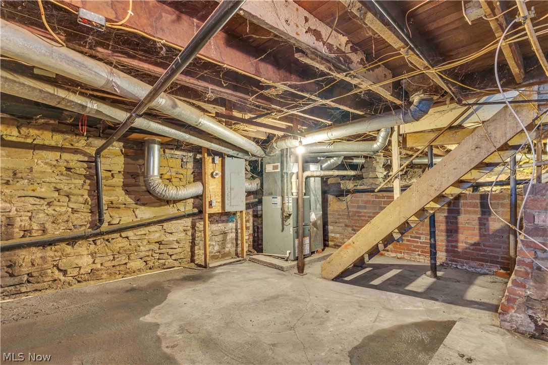 104 High Street Property Photo 33