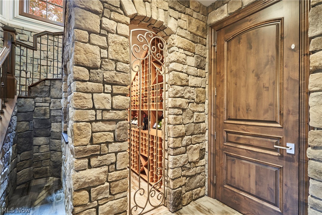520 Arbor Falls Drive Property Photo 42