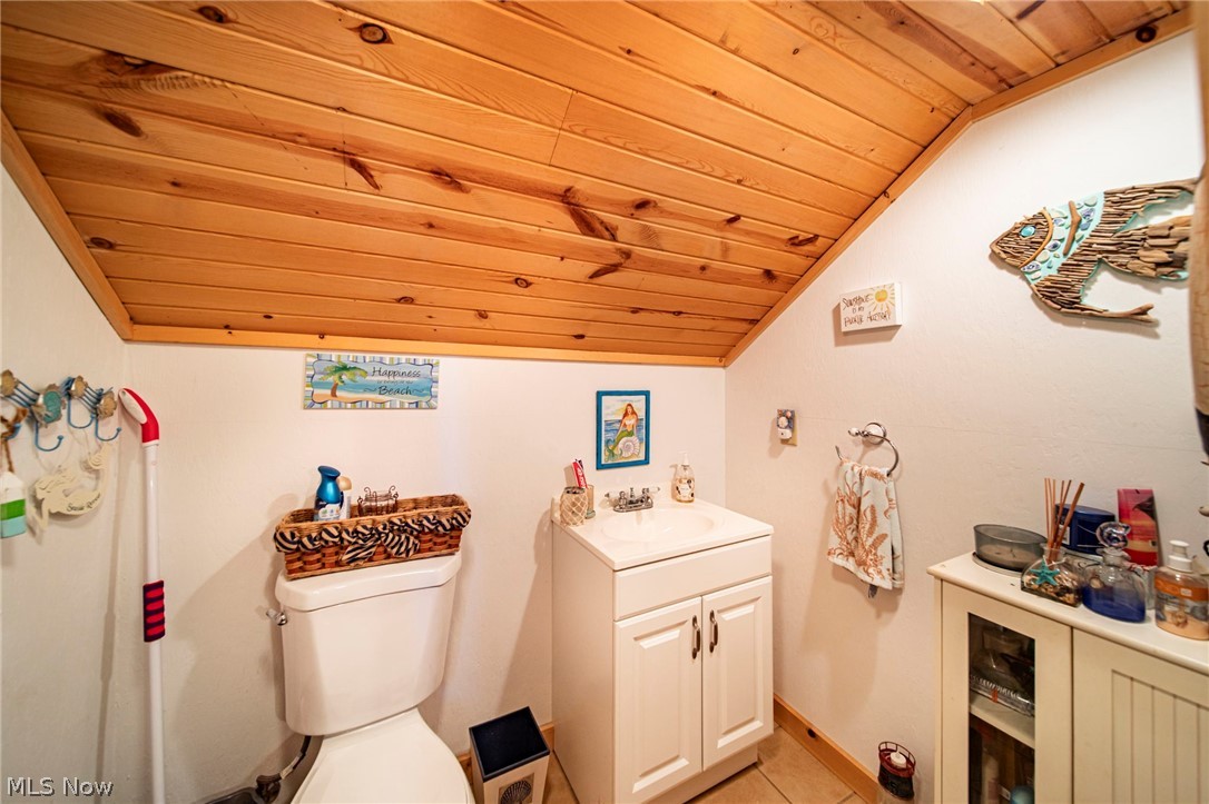 35 Billow Beach Property Photo 20