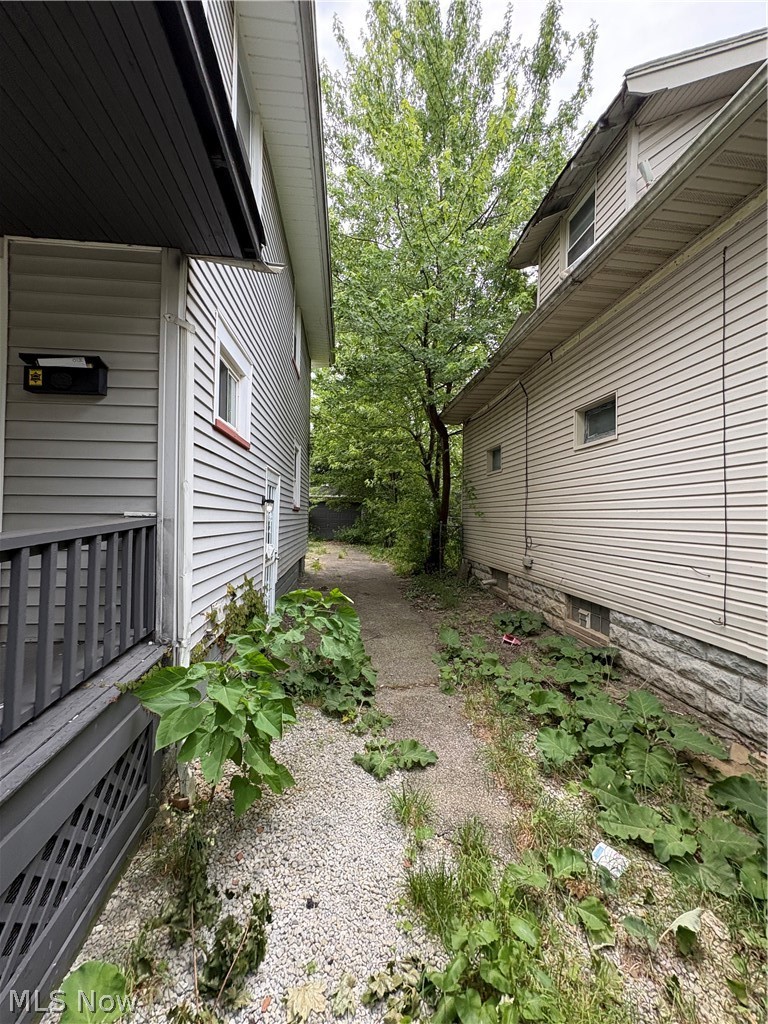 13010 Parkhill Avenue Property Photo 3
