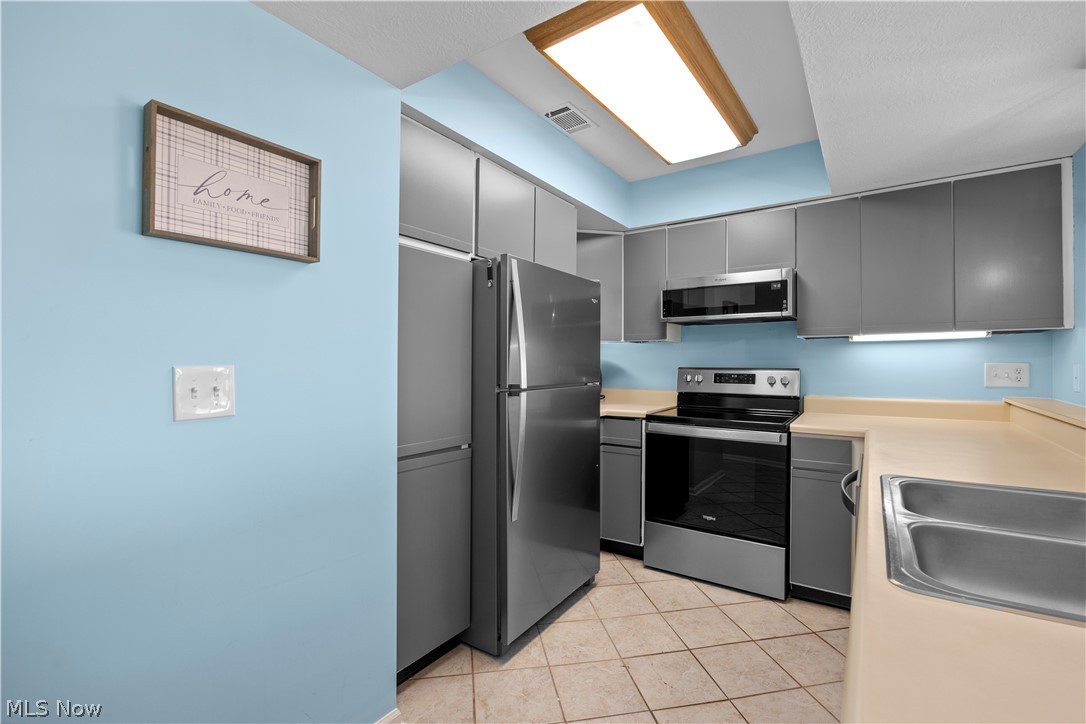 1505 Cleveland Road E 331 Property Photo 4