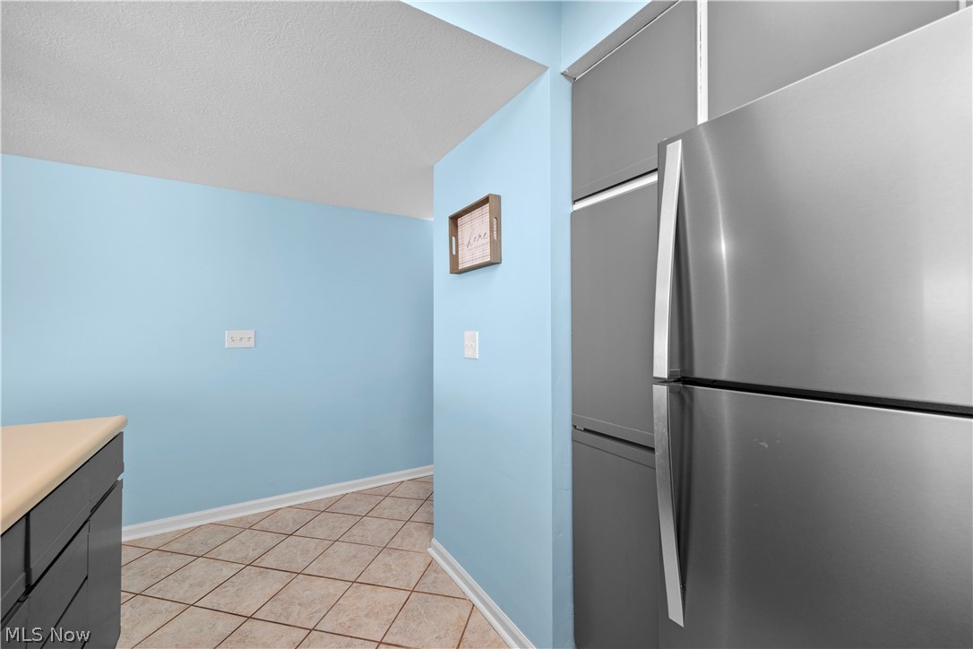 1505 Cleveland Road E 331 Property Photo 5