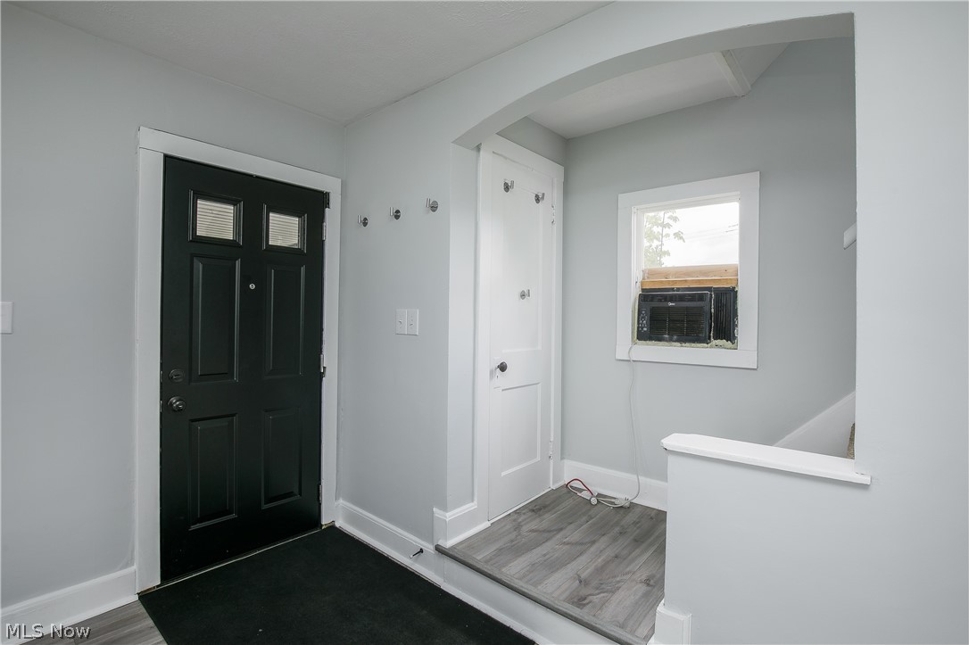 1424 S Liberty Avenue Property Photo 8