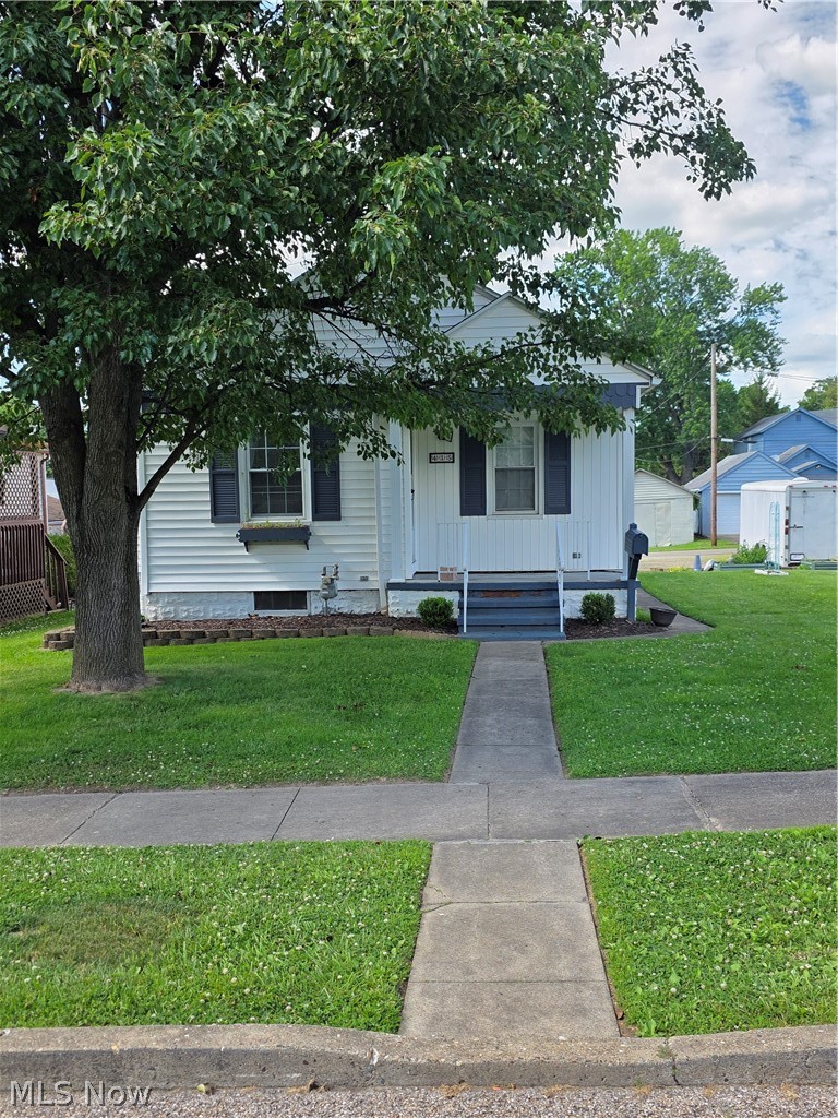 415 Winton Avenue Property Photo 1