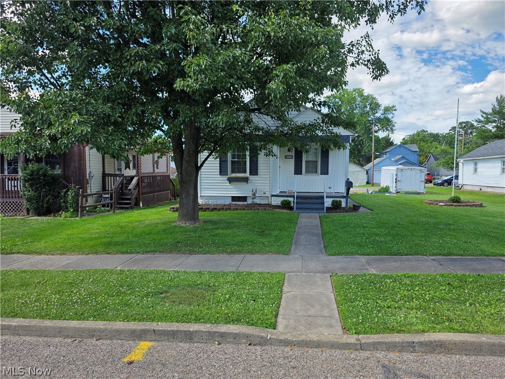 415 Winton Avenue Property Photo 2