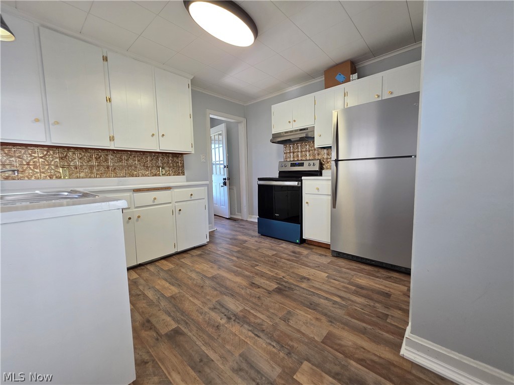415 Winton Avenue Property Photo 8