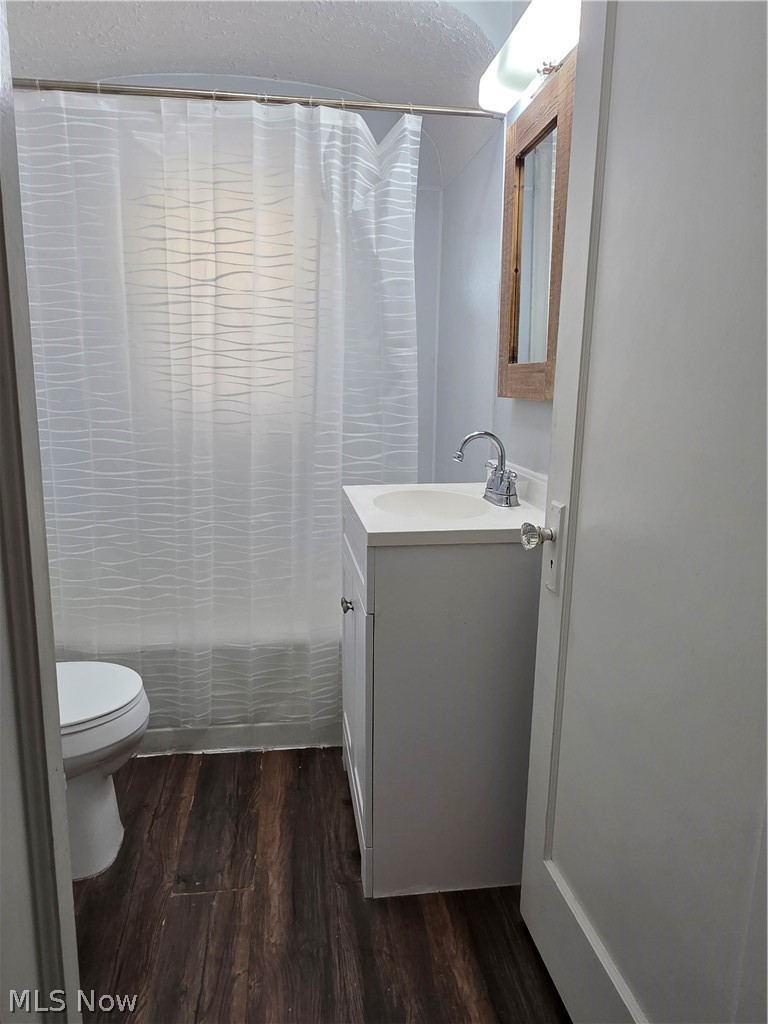 415 Winton Avenue Property Photo 11