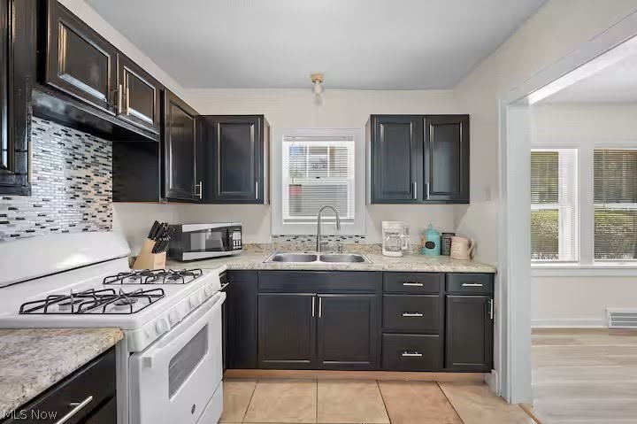 19075 Meredith Avenue Property Photo 3