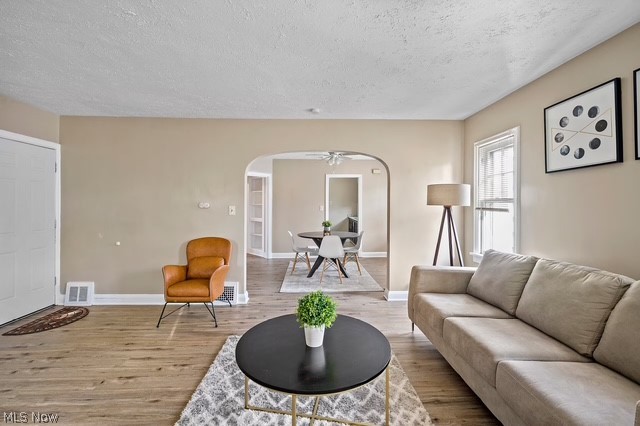 19075 Meredith Avenue Property Photo 6