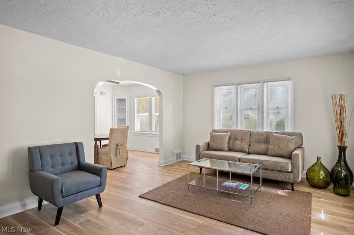 19075 Meredith Avenue Property Photo 14