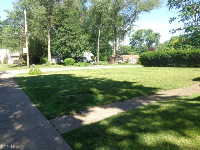 4455 Root Road Property Photo 3