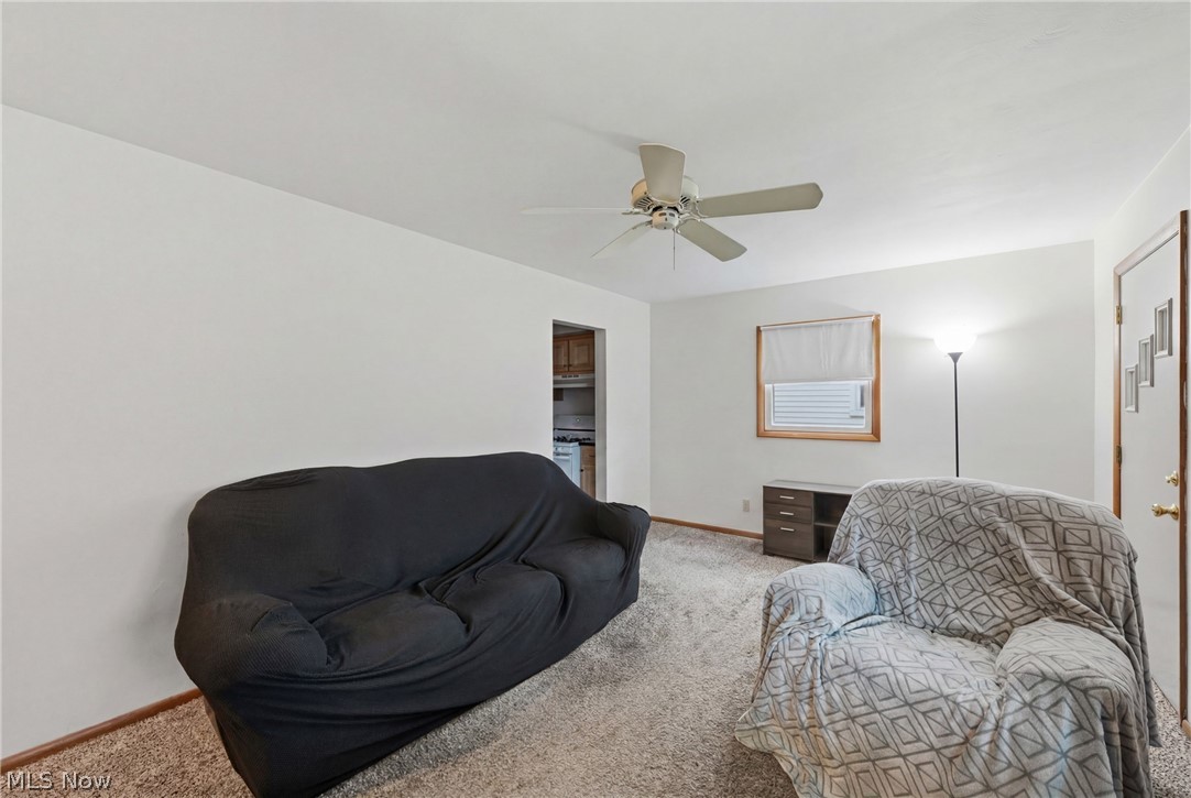 404 Elizabeth Street Property Photo 7