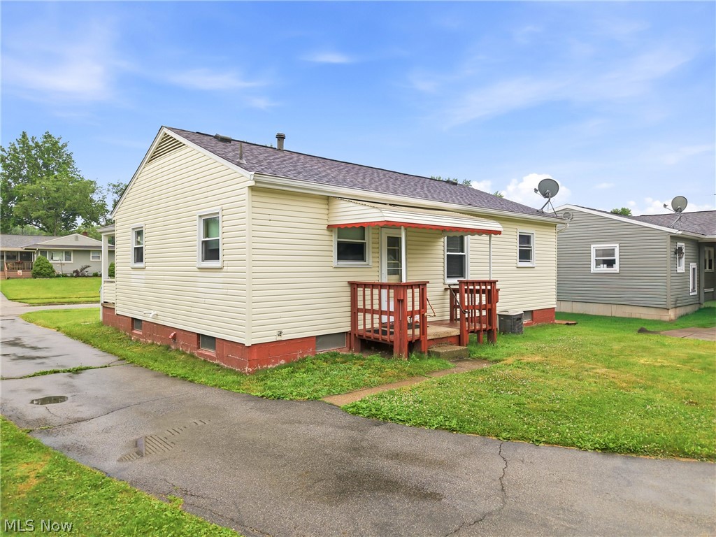 404 Elizabeth Street Property Photo 25