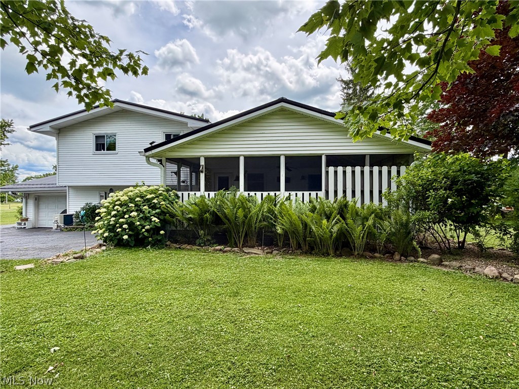 15794 Mayfield Road Property Photo 3
