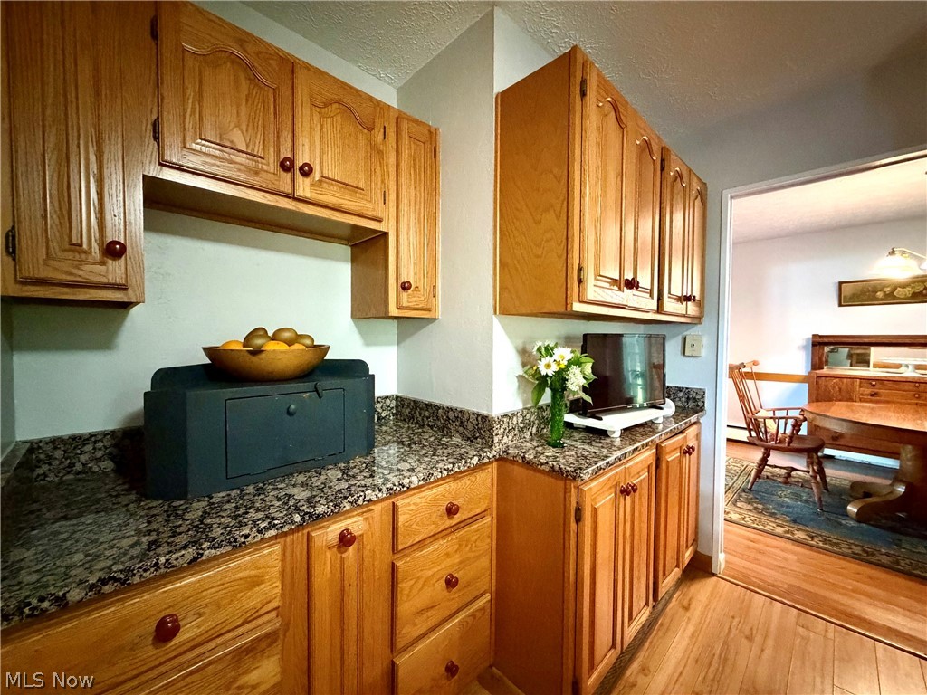 15794 Mayfield Road Property Photo 11