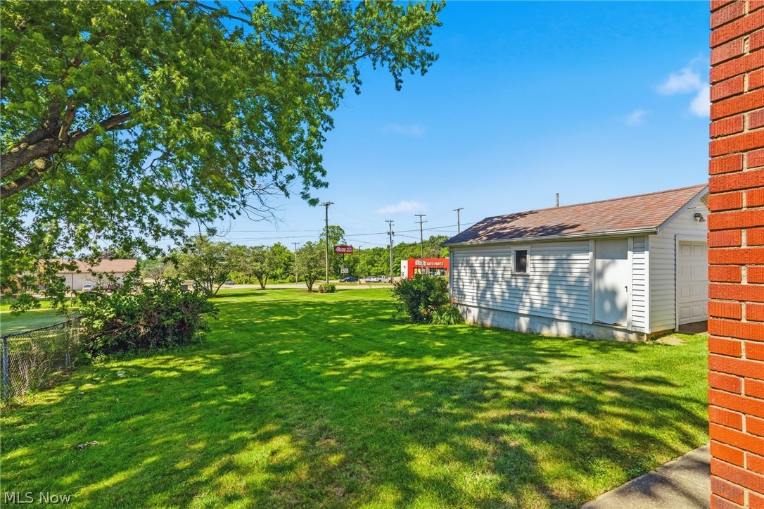 577 5th Street Property Photo 18