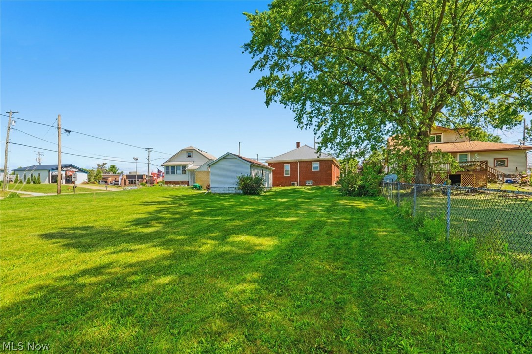 577 5th Street Property Photo 19