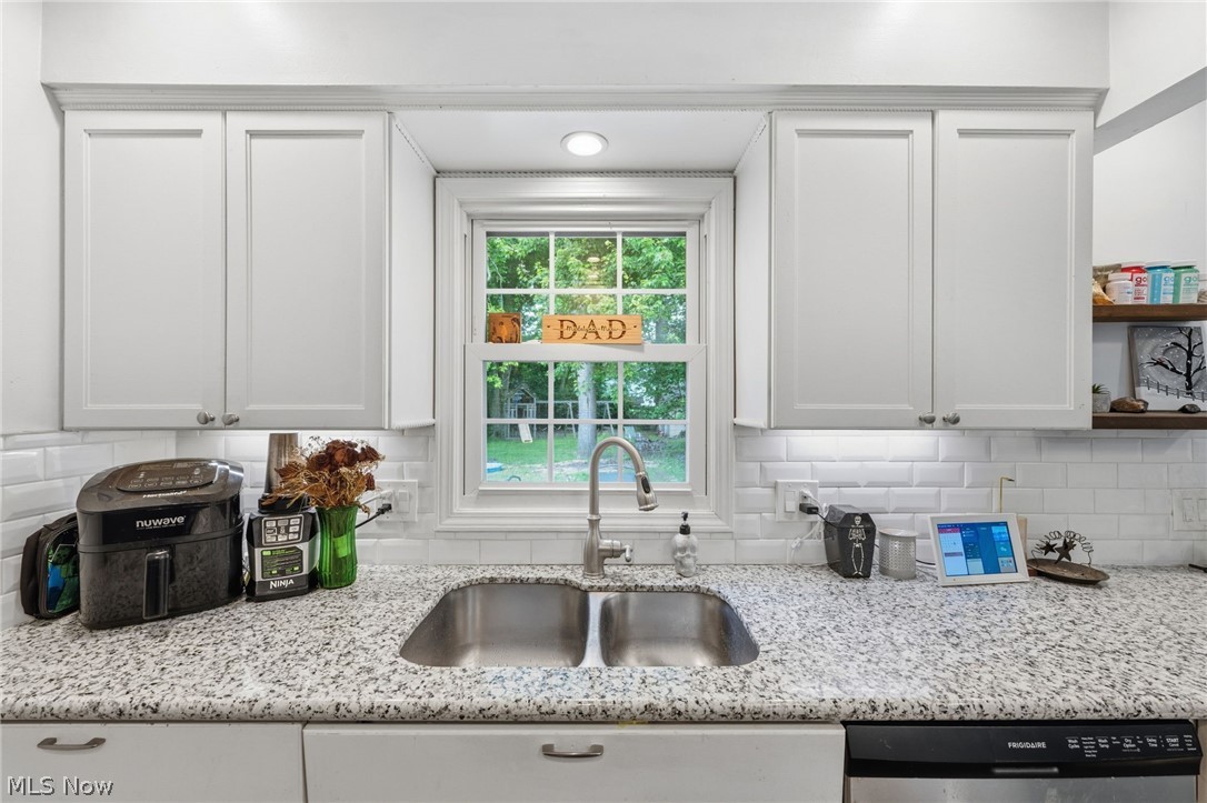 6472 Southgrove Road Property Photo 15