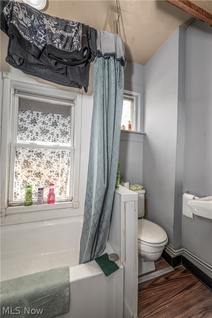 503 Sumner Street Property Photo 14