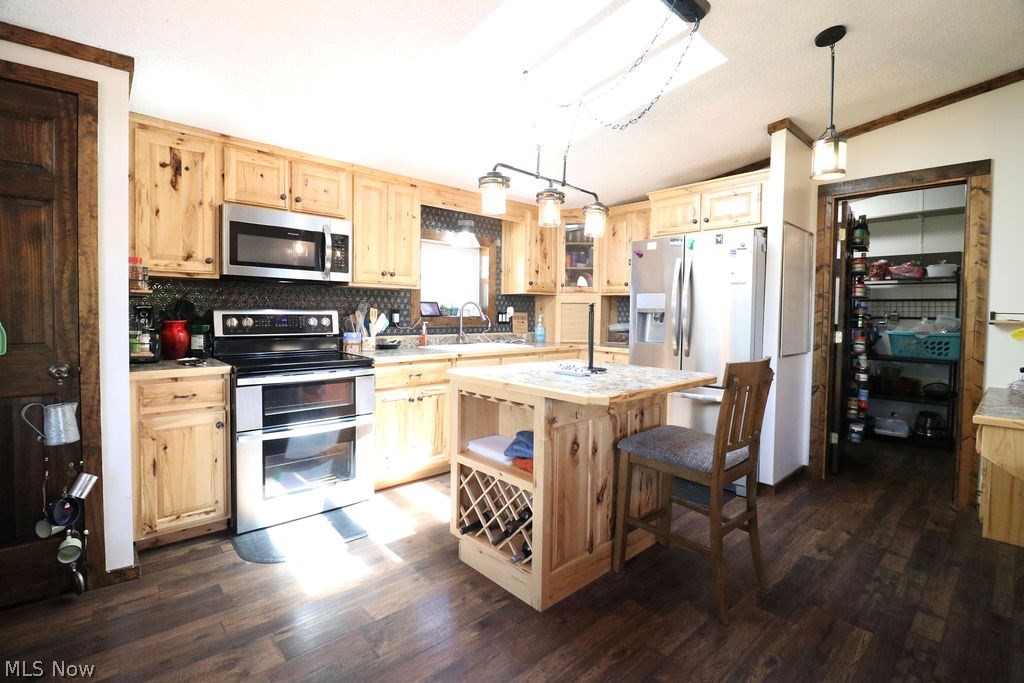 150 Fire Fly Lane Property Photo 10