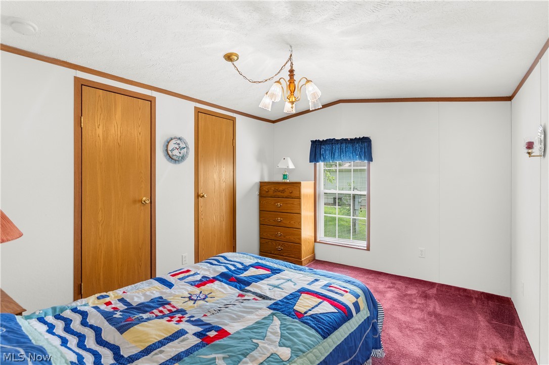 6886 Lindsley Avenue Property Photo 12