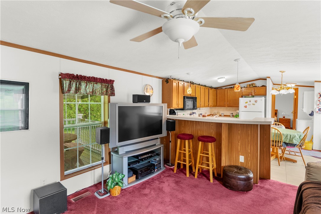 6886 Lindsley Avenue Property Photo 15