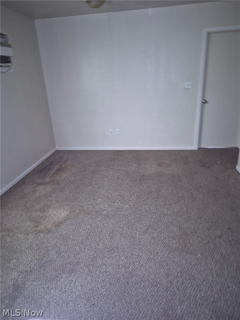640 Lakeside Drive 8 Property Photo 3