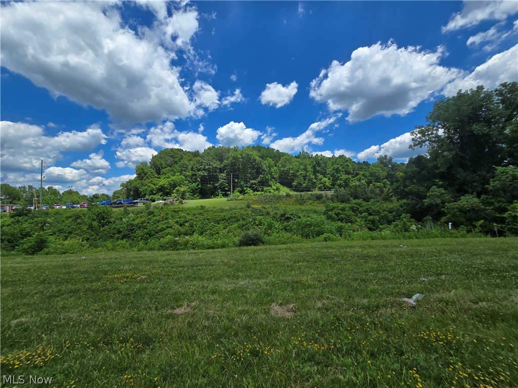 Hawks Road Property Photo 1