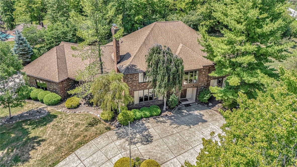 10 Woodburn Drive Property Photo 1