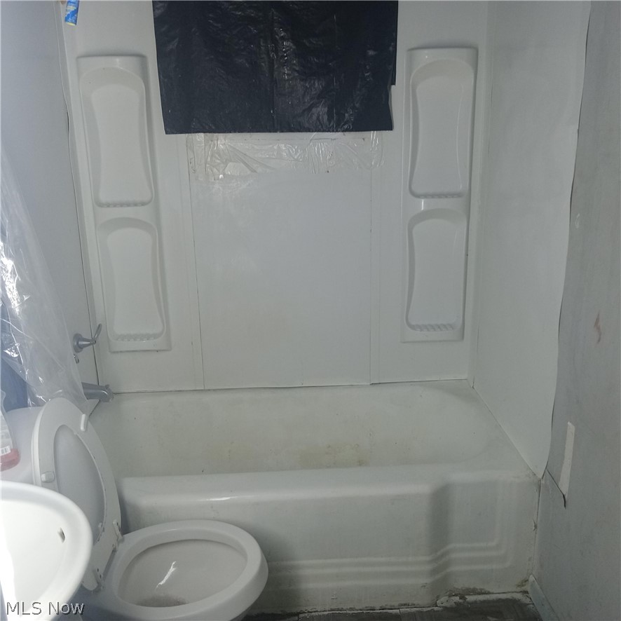 731 16th Street Property Photo 14