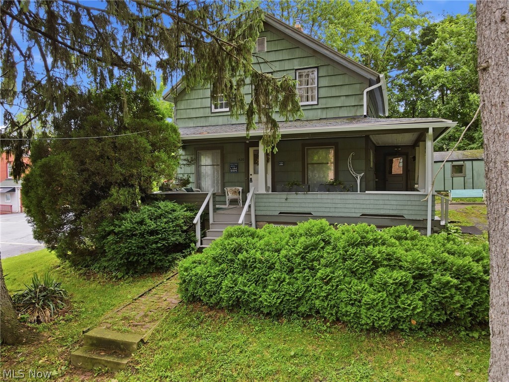 1420 Bridge Street Property Photo 1
