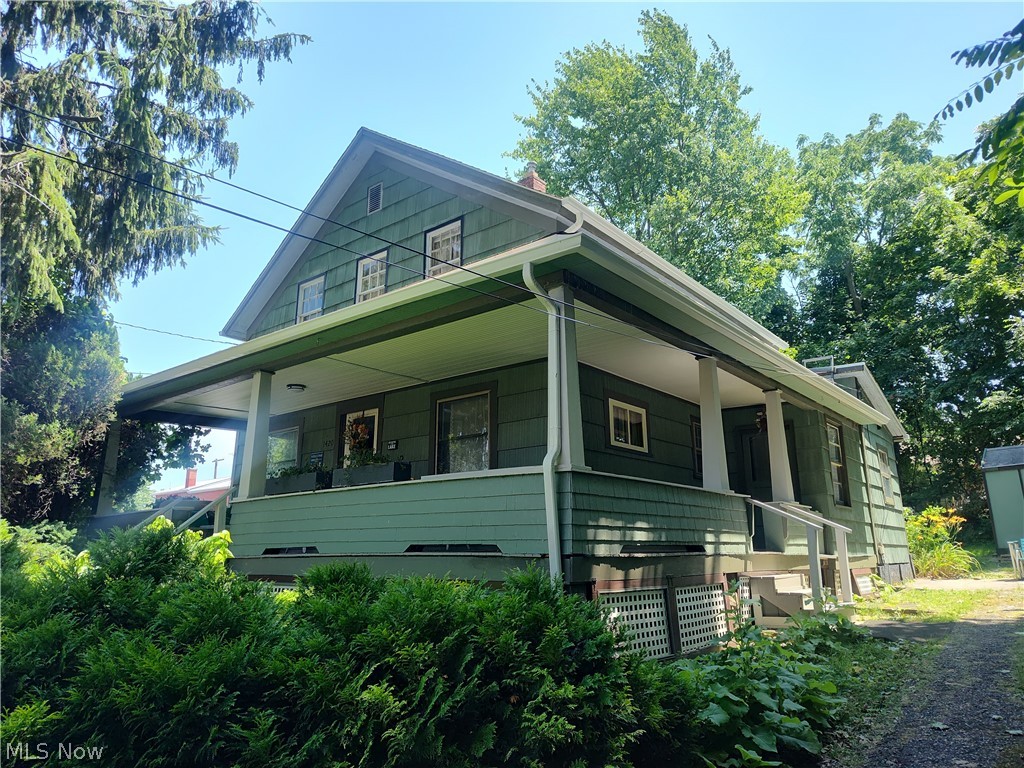 1420 Bridge Street Property Photo 2
