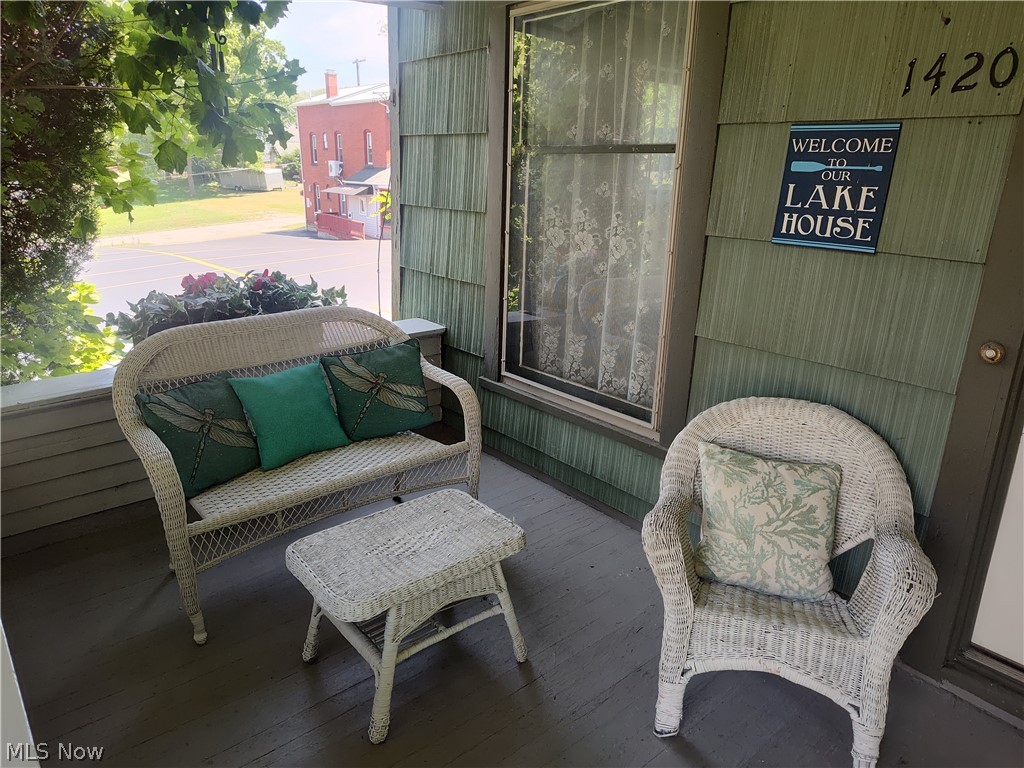 1420 Bridge Street Property Photo 11