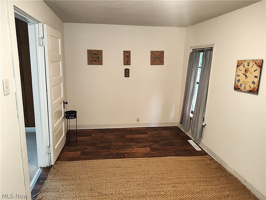 1420 Bridge Street Property Photo 28