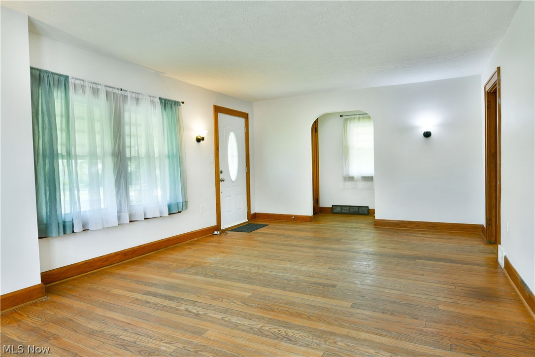 6349 Downs Road Nw Property Photo 4