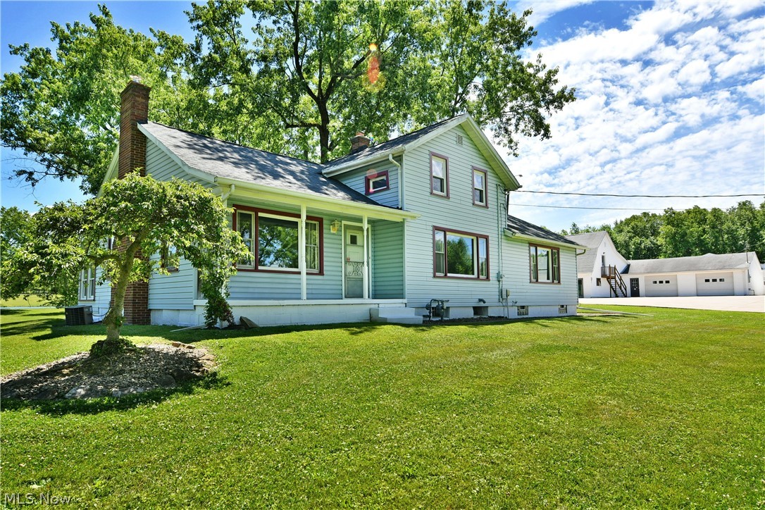 4085 Herner County Line Road Property Photo 1