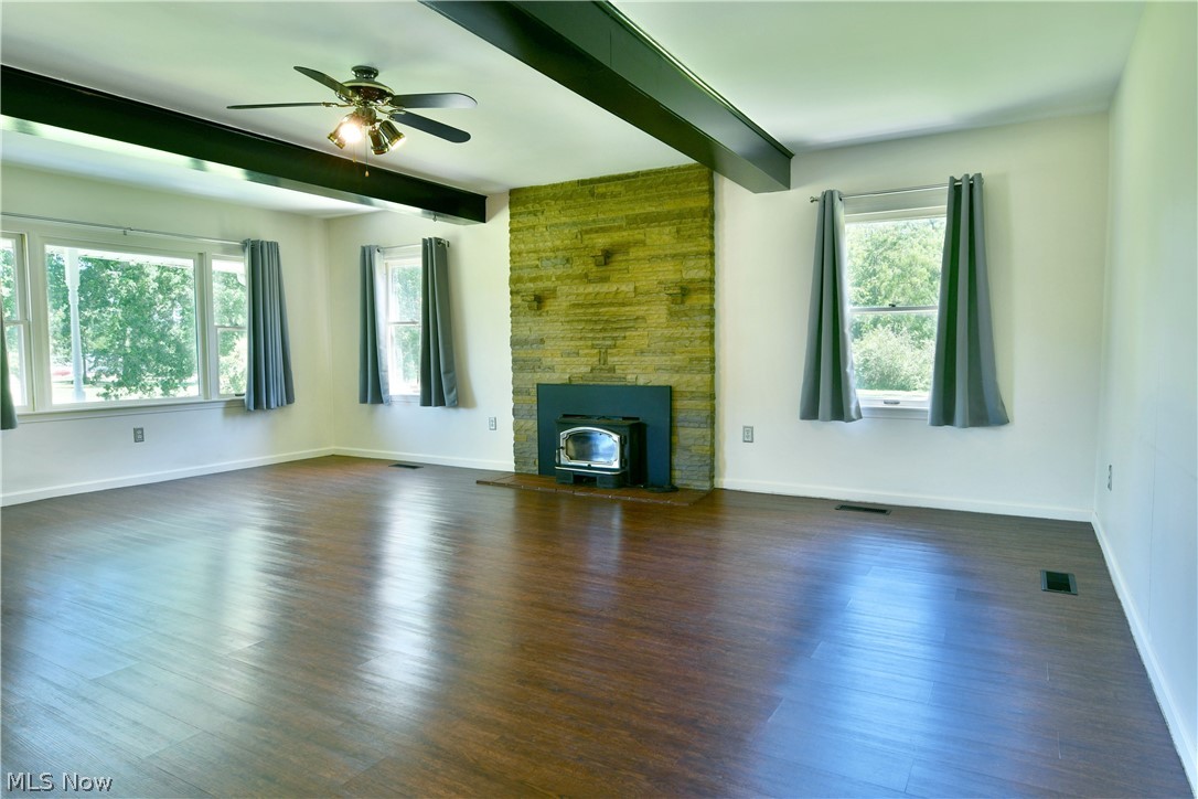 4085 Herner County Line Road Property Photo 7