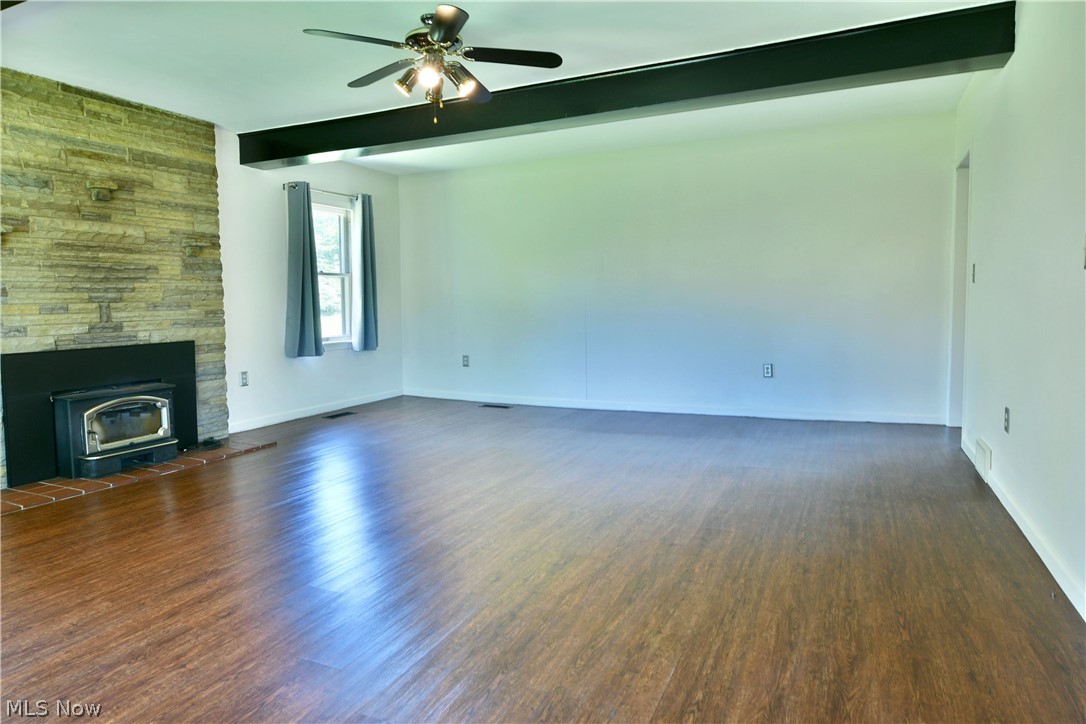 4085 Herner County Line Road Property Photo 8