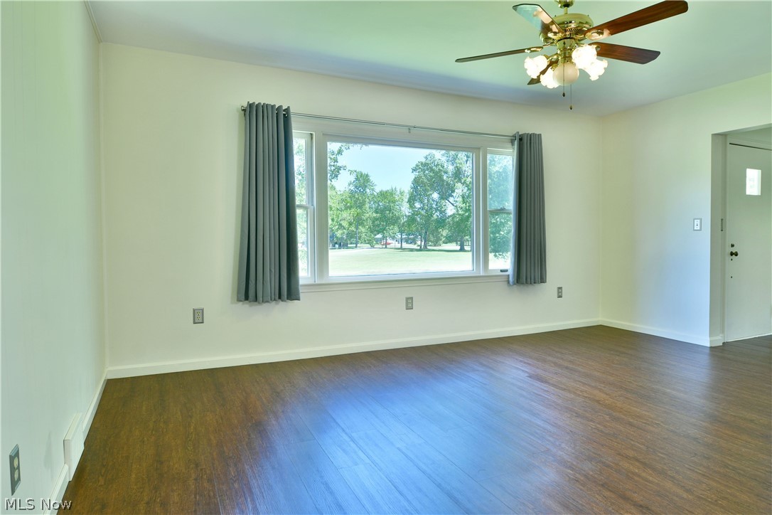 4085 Herner County Line Road Property Photo 11