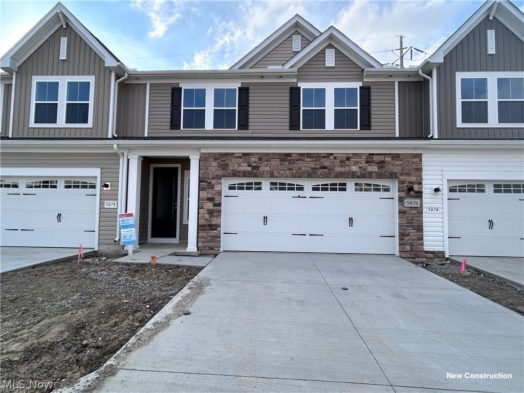 5076 Shepherds Glen Property Photo 1