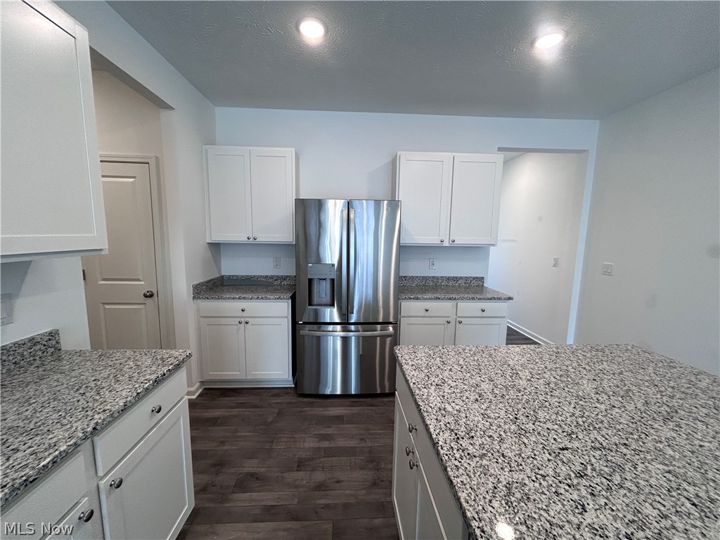 5076 Shepherds Glen Property Photo 4