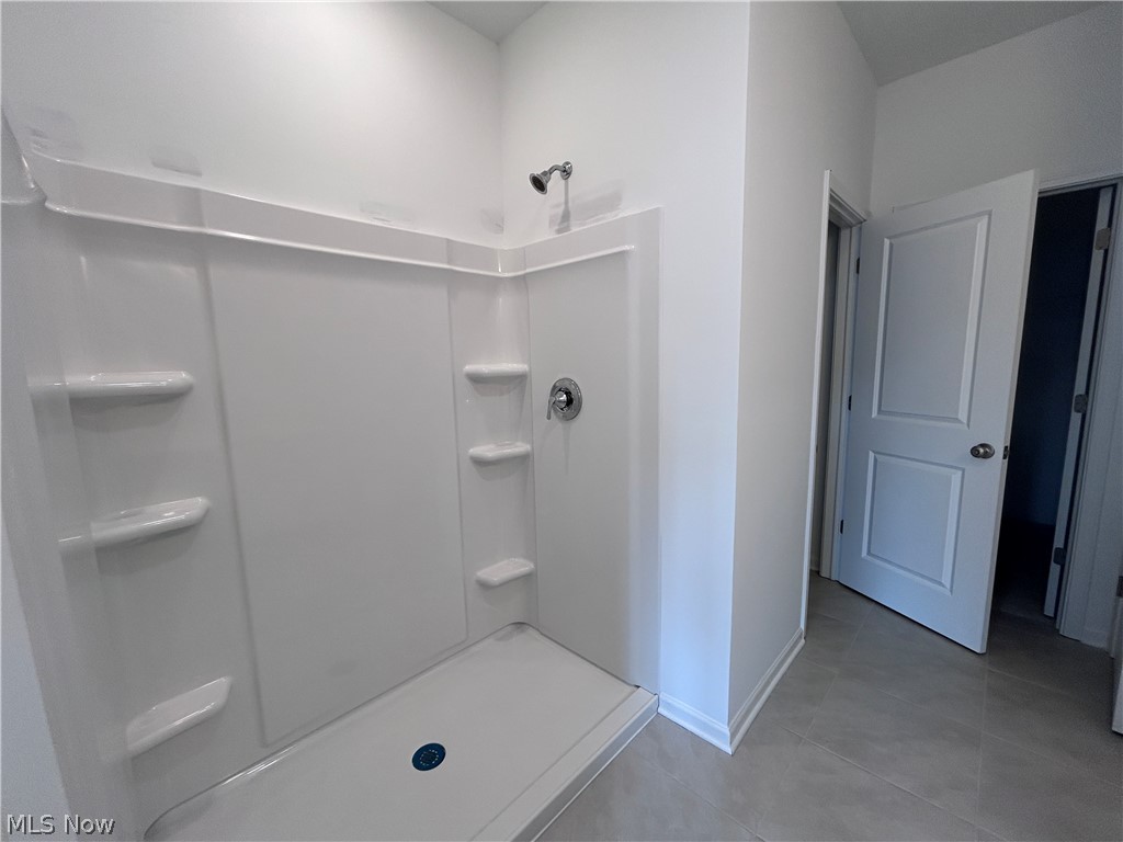 5076 Shepherds Glen Property Photo 11
