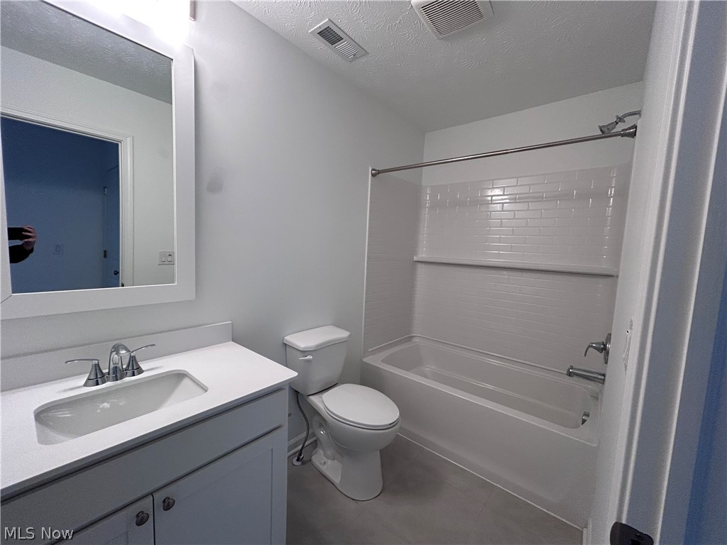 5076 Shepherds Glen Property Photo 16