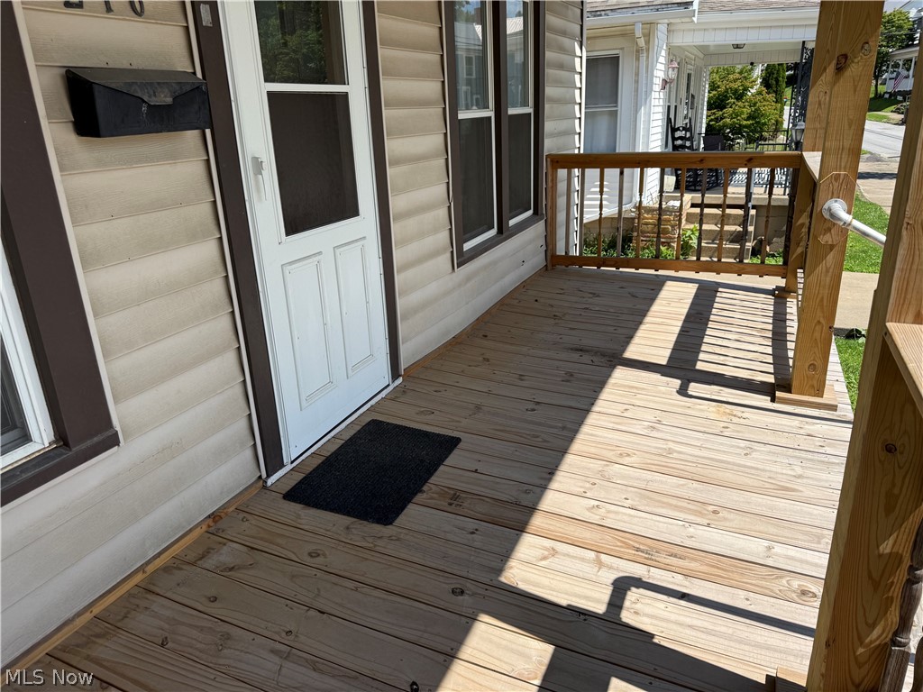 216 N Broadway Street Property Photo 5