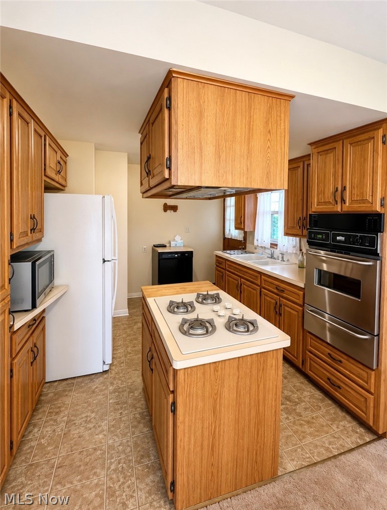 4345 Woodleigh Lane Property Photo 7