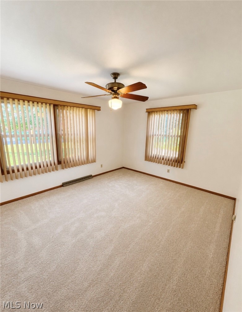 4345 Woodleigh Lane Property Photo 11