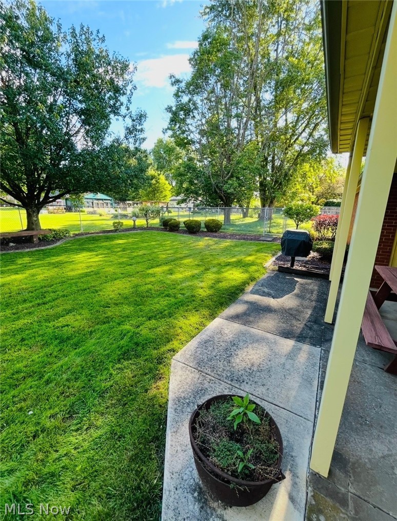 4345 Woodleigh Lane Property Photo 23