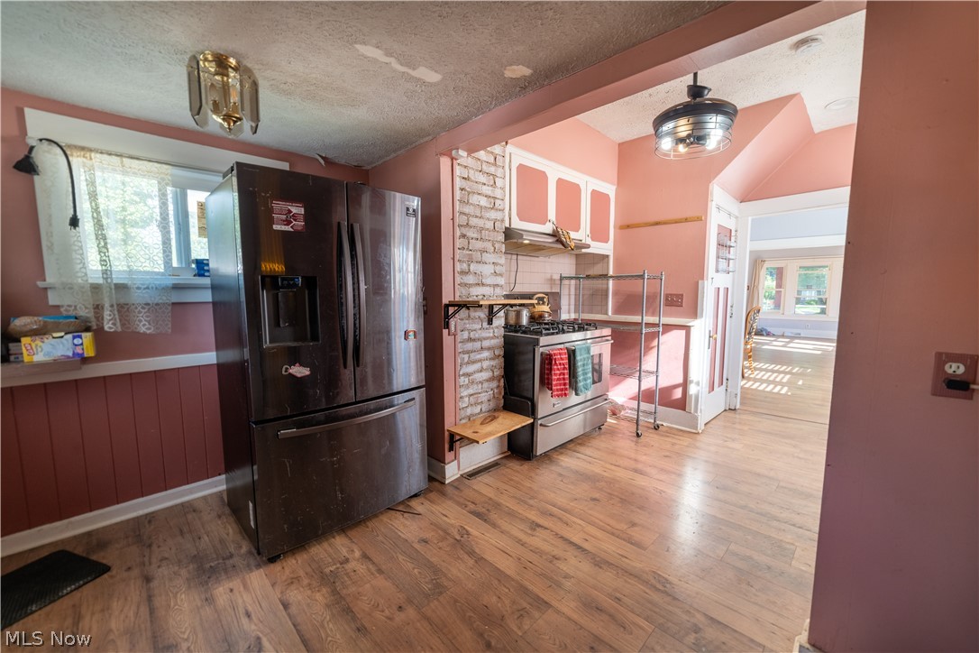 224 Meadowbrook Avenue Property Photo 7