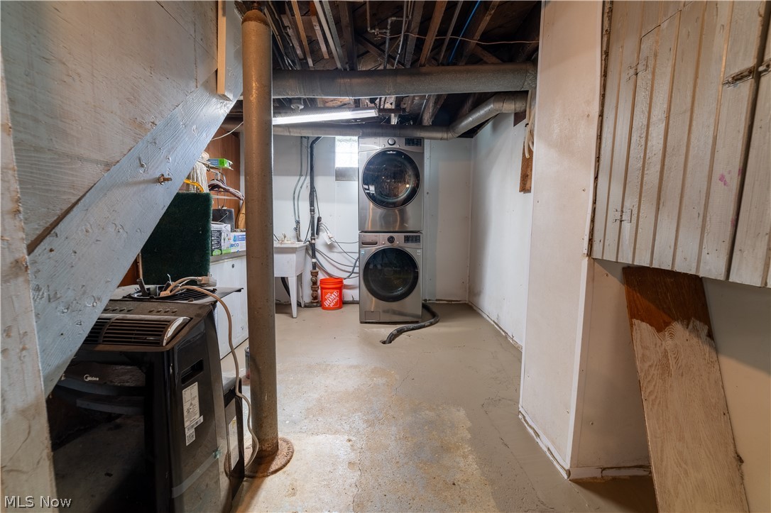 224 Meadowbrook Avenue Property Photo 27